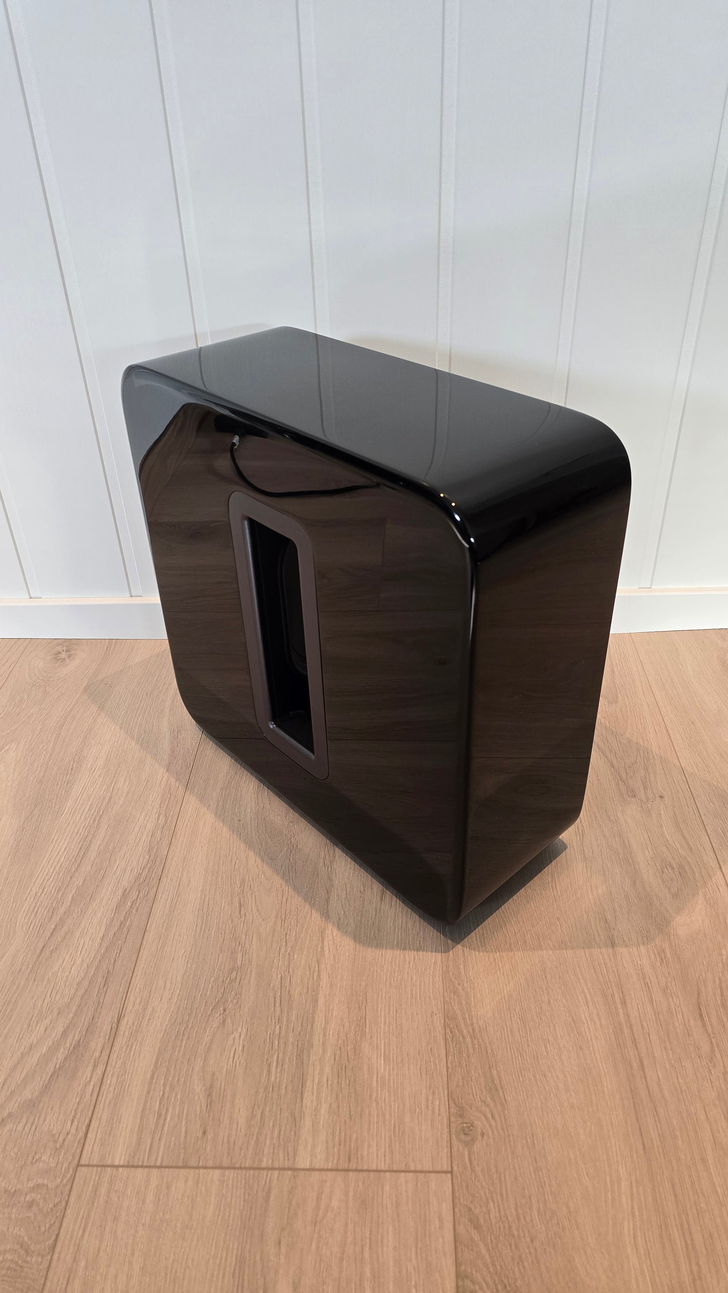 Sonos Sub Gen 3 – brukt subwoofer – dyp bass – trådløs – som ny