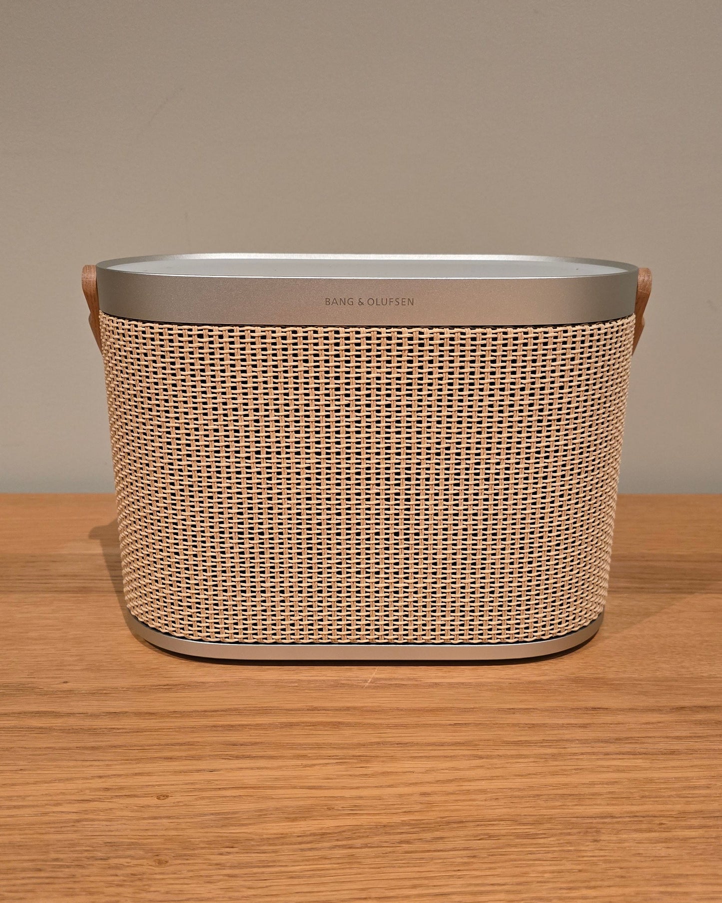 Bang & Olufsen Beosound A5 (2710)