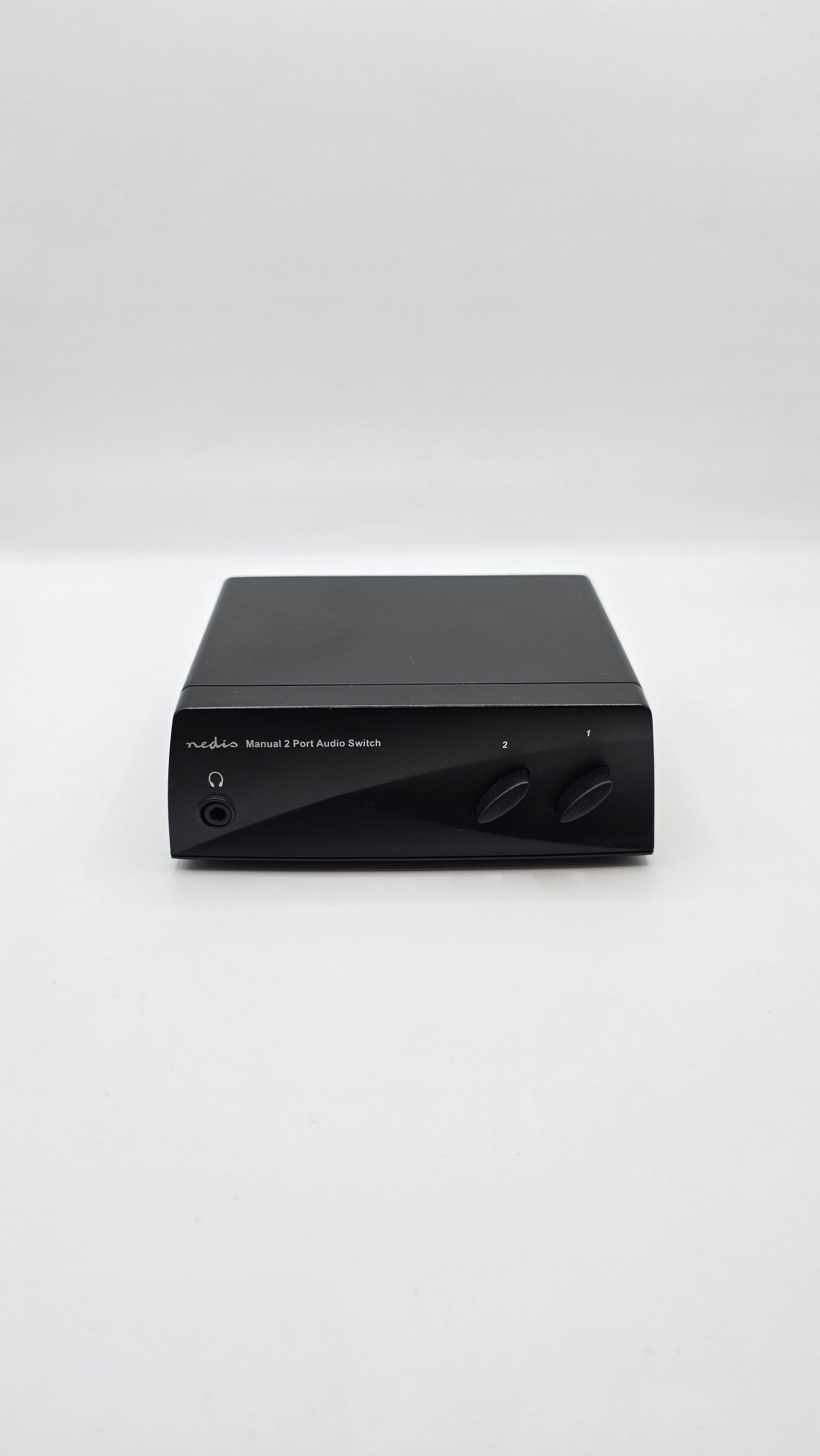 Nedis Manual 2 Port Audio Switch (ASWI2402BK) (0020)