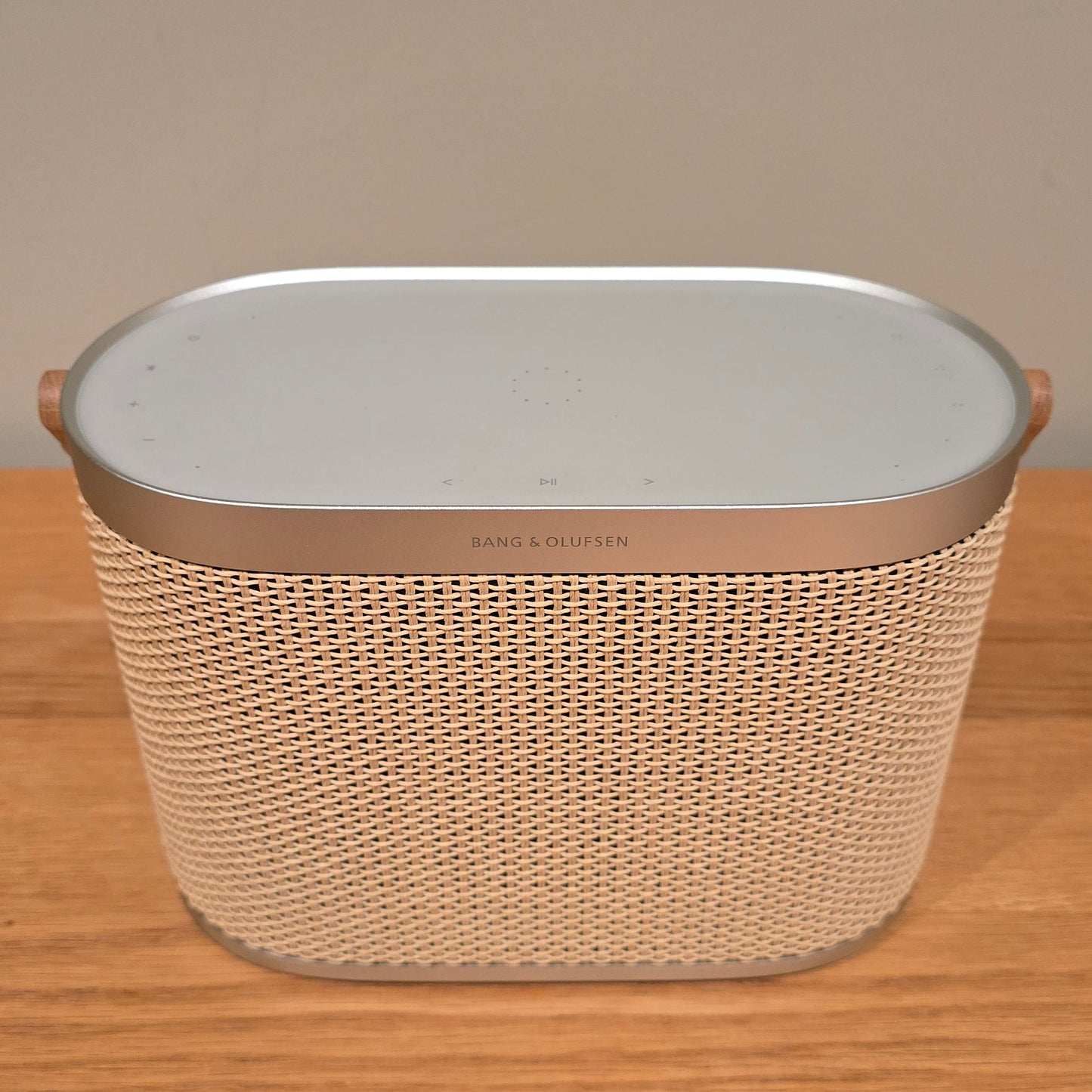 Bang & Olufsen Beosound A5 (2710)