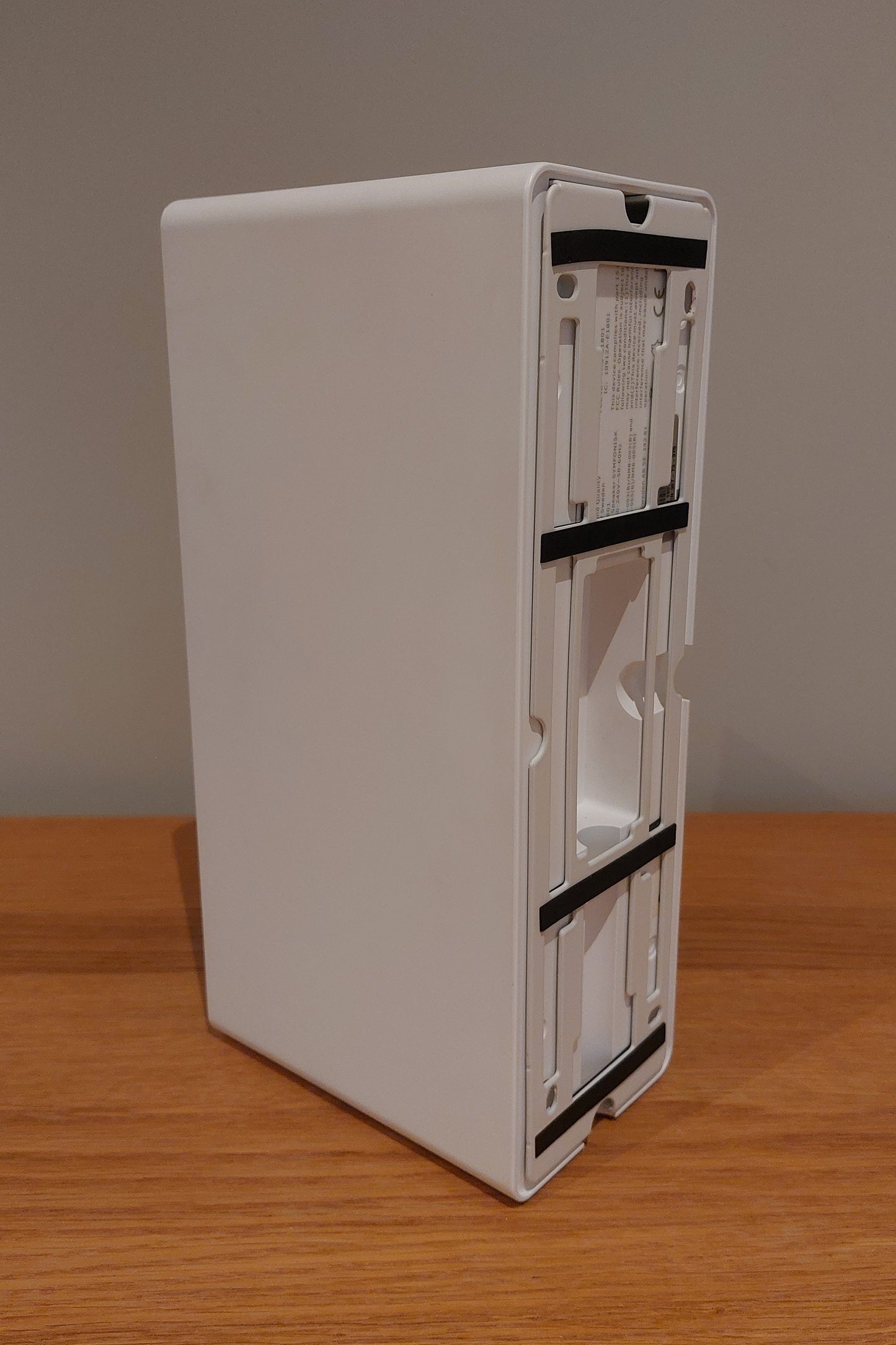 Sonos/IKEA Symfonisk Bokhylle høyttaler gen 1 med veggfeste(E0-E)