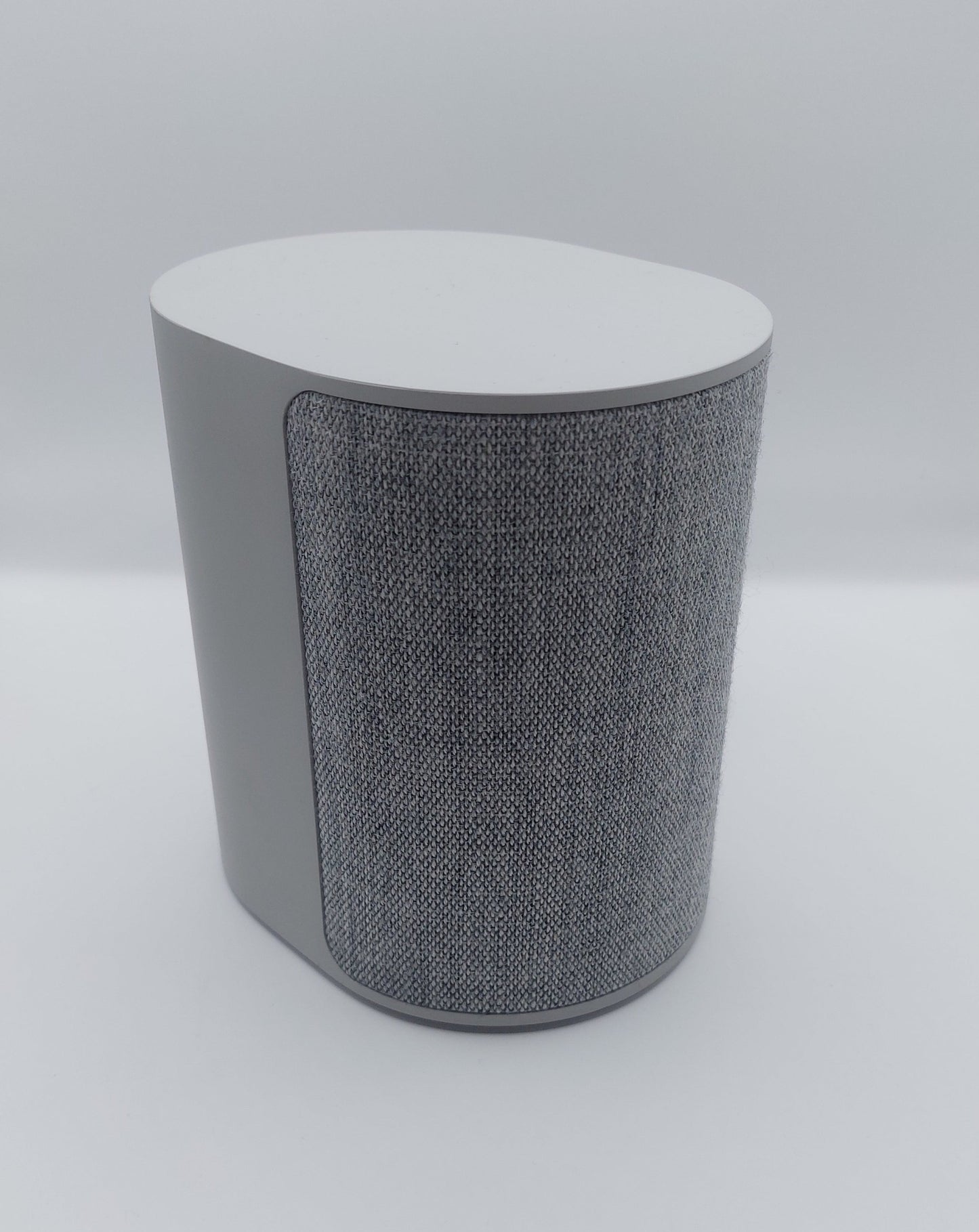 Bang & Olufsen Beoplay M3 (2097)