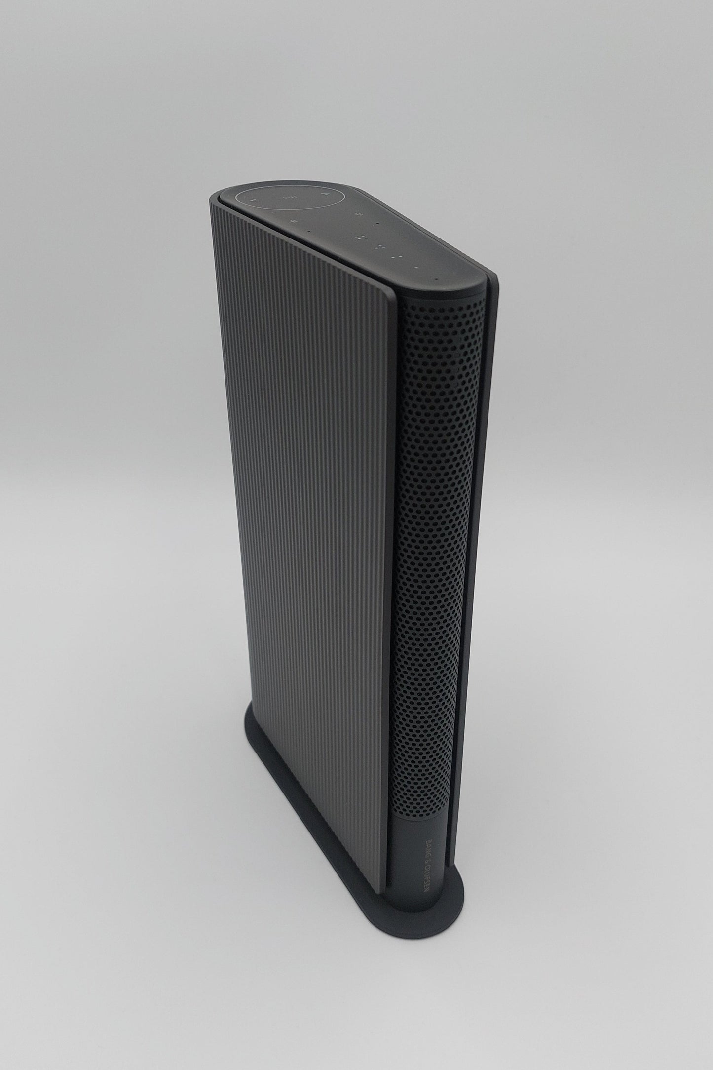Bang & Olufsen Emerge (142102)