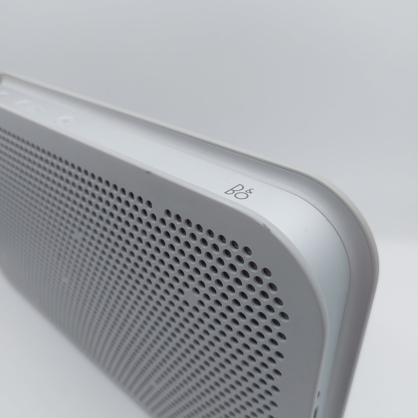 Bang & Olufsen Beoplay A2 - DEFEKT (88229)