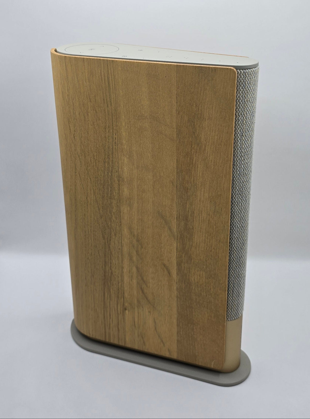 Bang & Olufsen Beosound Emerge – brukt designhøyttaler – lite bruksmerker