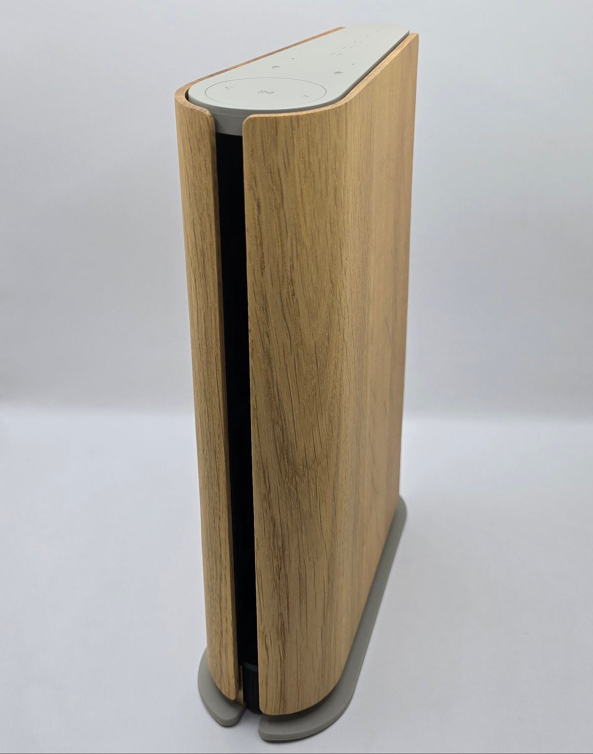 Bang & Olufsen Beosound Emerge – brukt designhøyttaler – lite bruksmerker