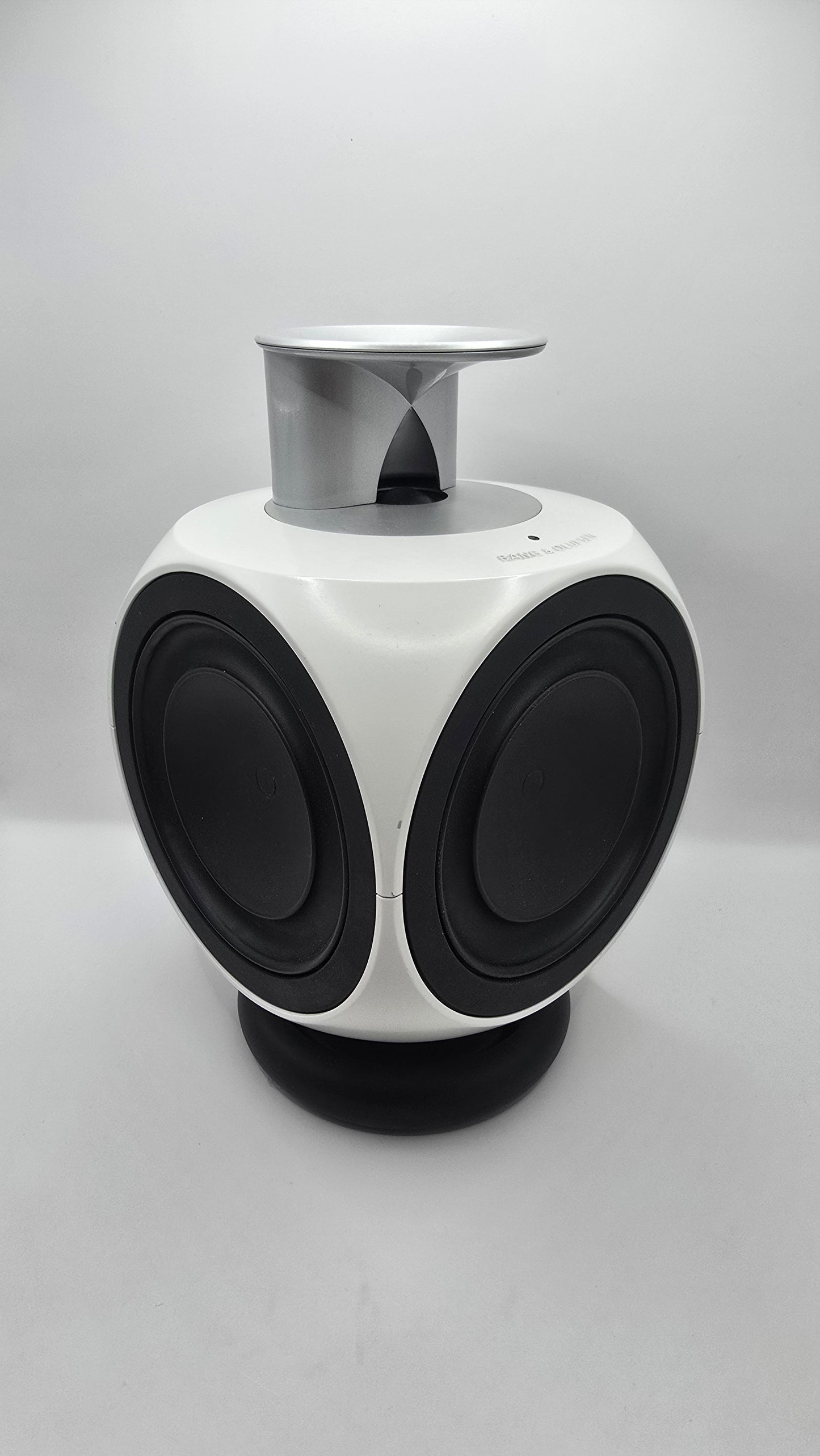 Bang & Olufsen BeoLab 3 MKII – brukte aktive høyttalere – delvis rep objekt (sett)