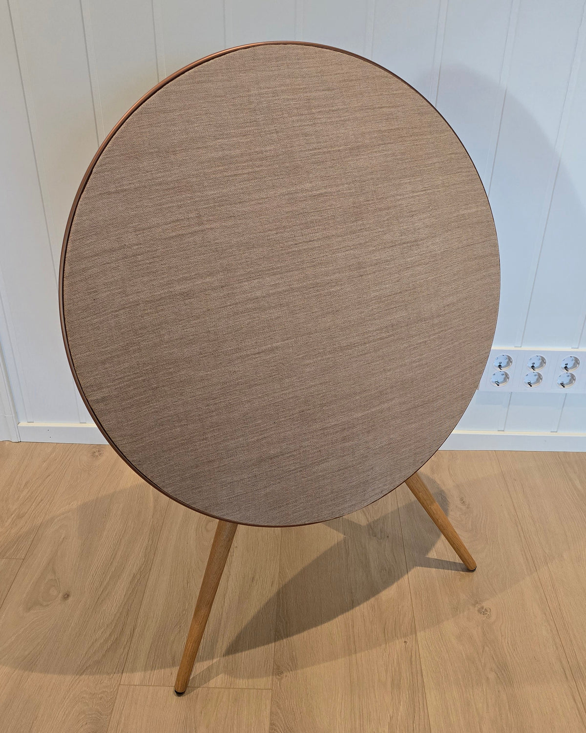 Bang & Olufsen Beoplay A9 MK4 – brukt høyttaler – trådløs designhøyttaler – meget pen