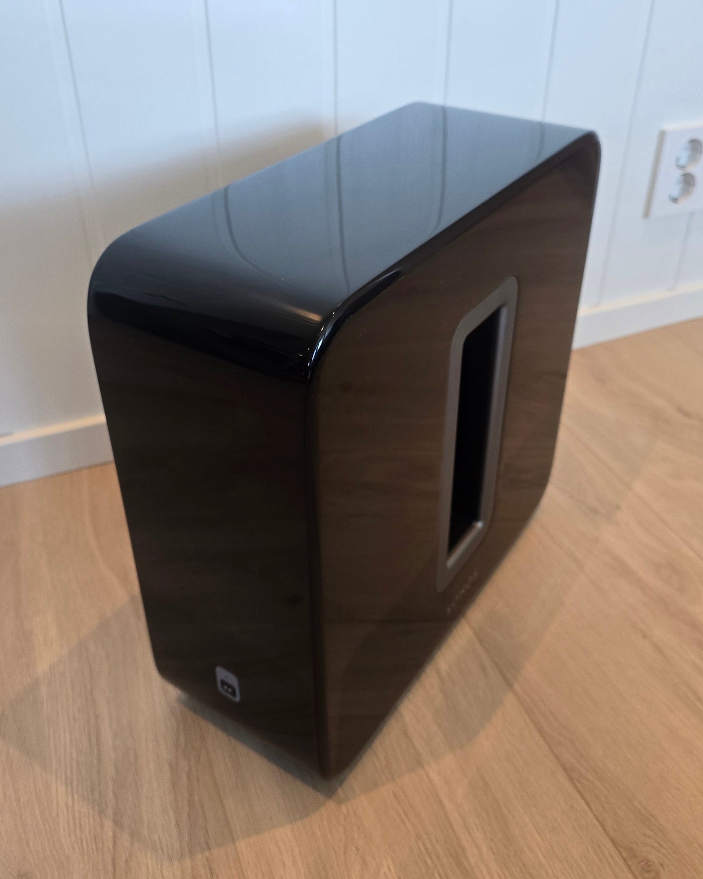 Sonos Sub Gen 2 – brukt subwoofer – en del bruksmerker