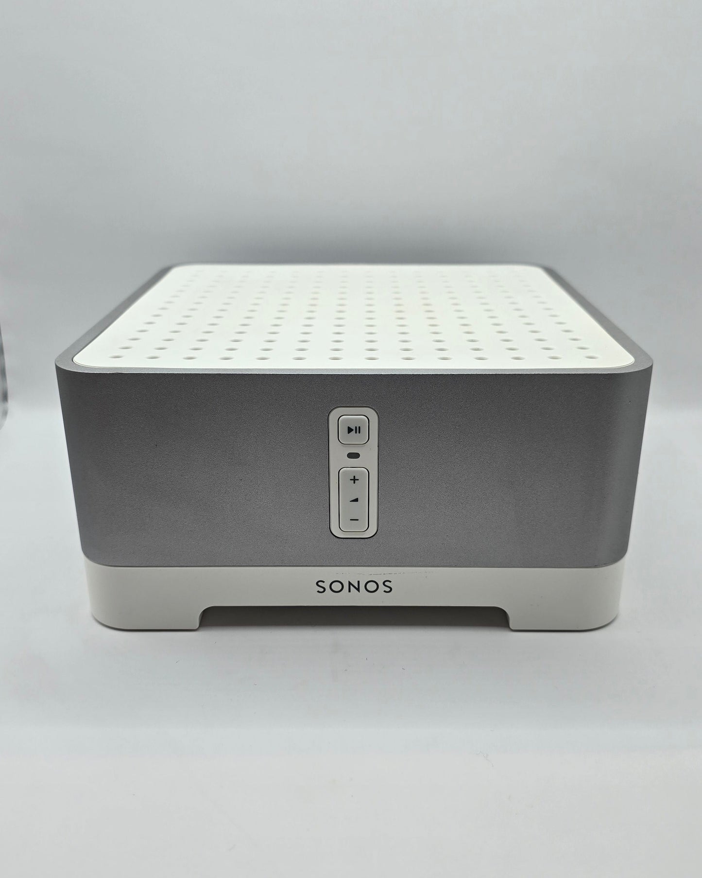 Sonos Connect:Amp Gen 2 – brukt Sonos forsterker – få bruksmerker
