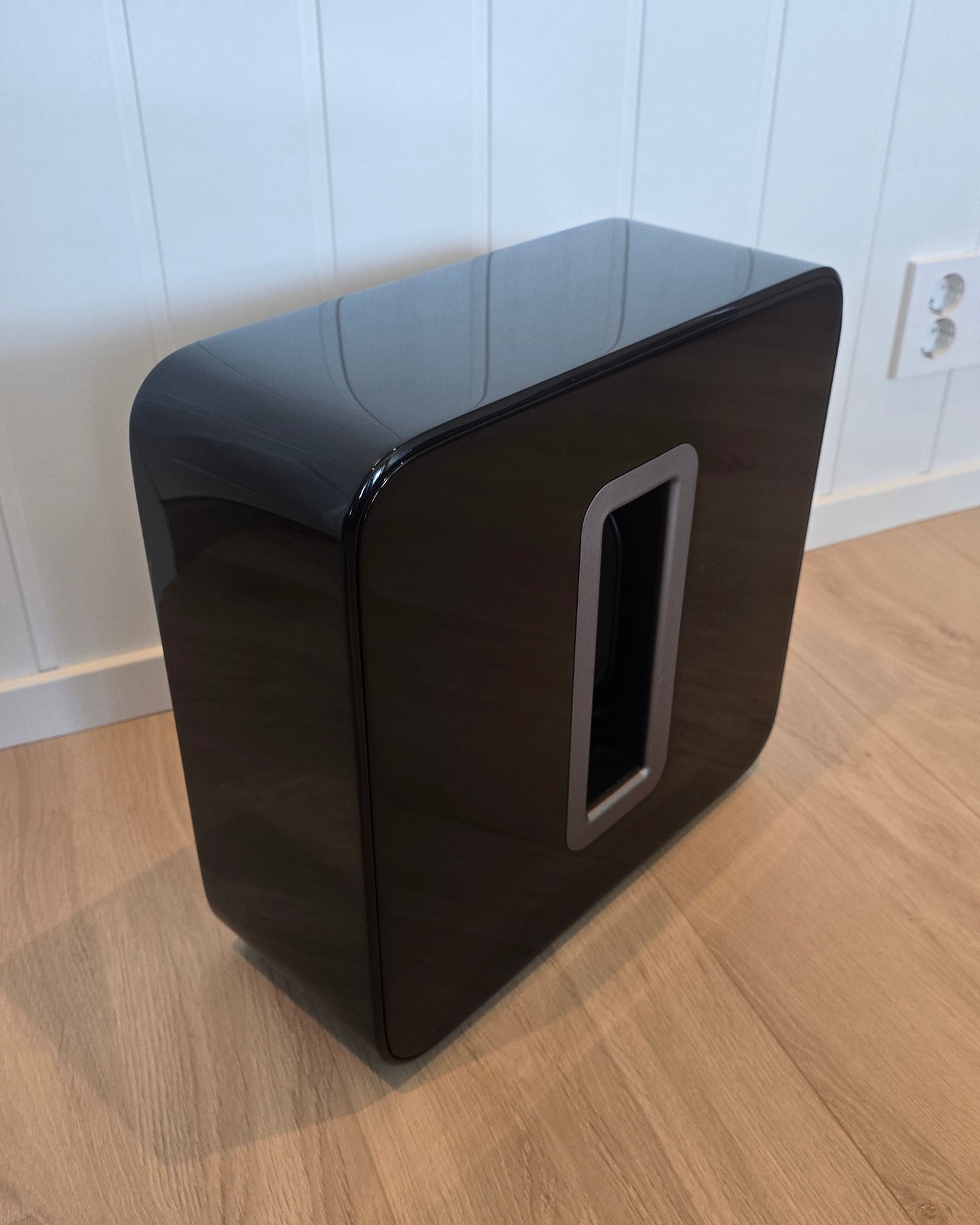 Sonos Sub Gen 2 – brukt subwoofer – en del bruksmerker