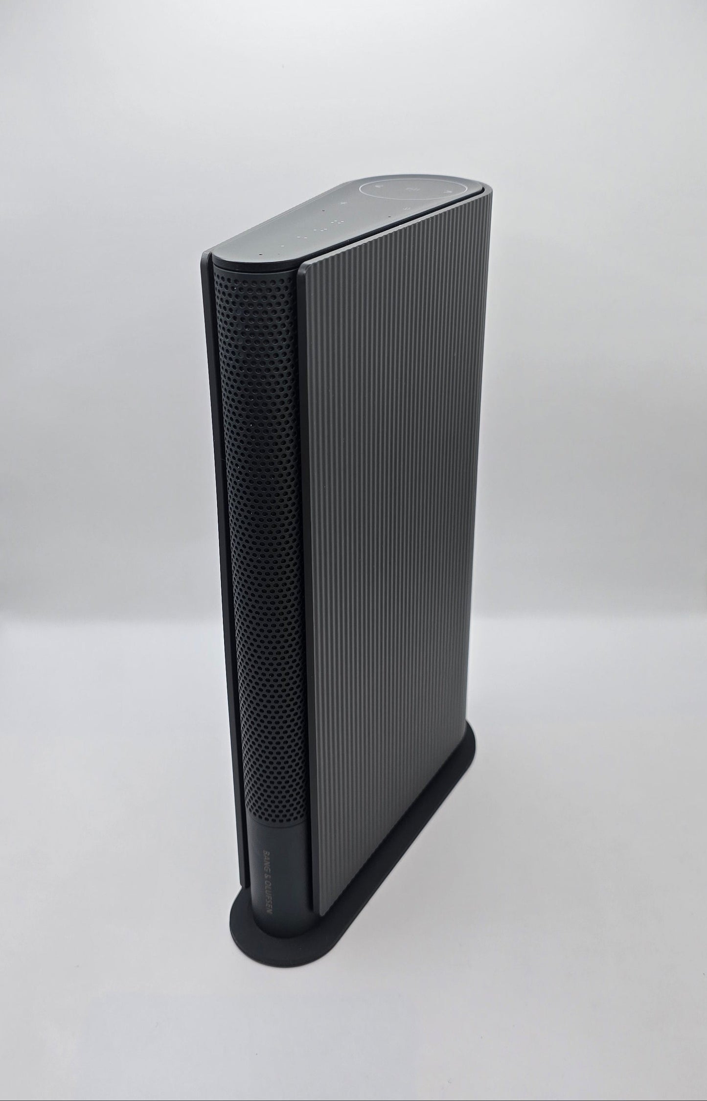 Bang & Olufsen Beosound Emerge – brukt høyttaler – som ny