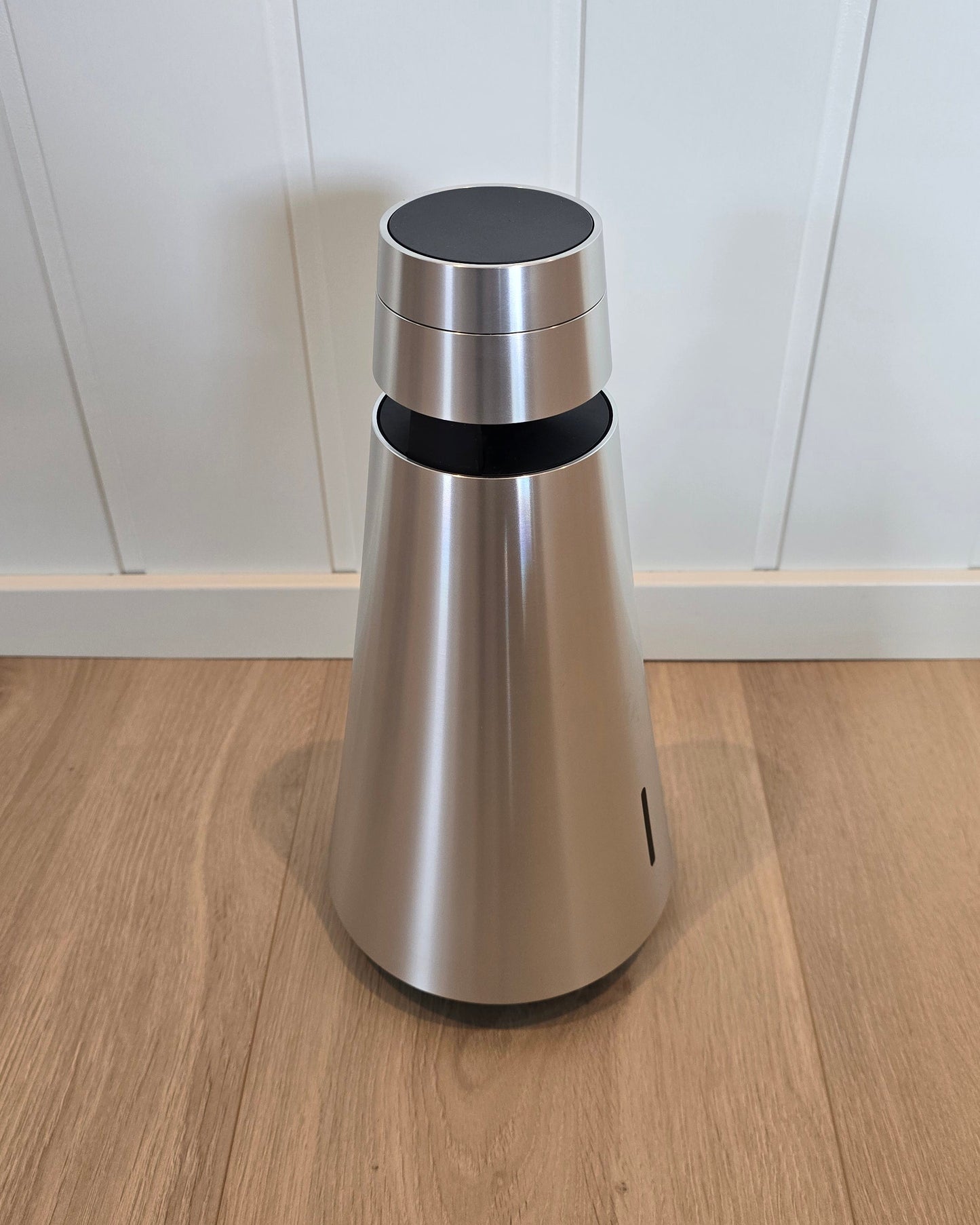 Bang & Olufsen Beosound 1 – brukt trådløs høyttaler – få bruksmerker