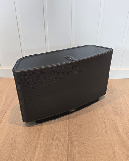 Sonos Play:5 Gen 1 – brukt høyttaler – kraftig lyd – WiFi – få bruksmerker