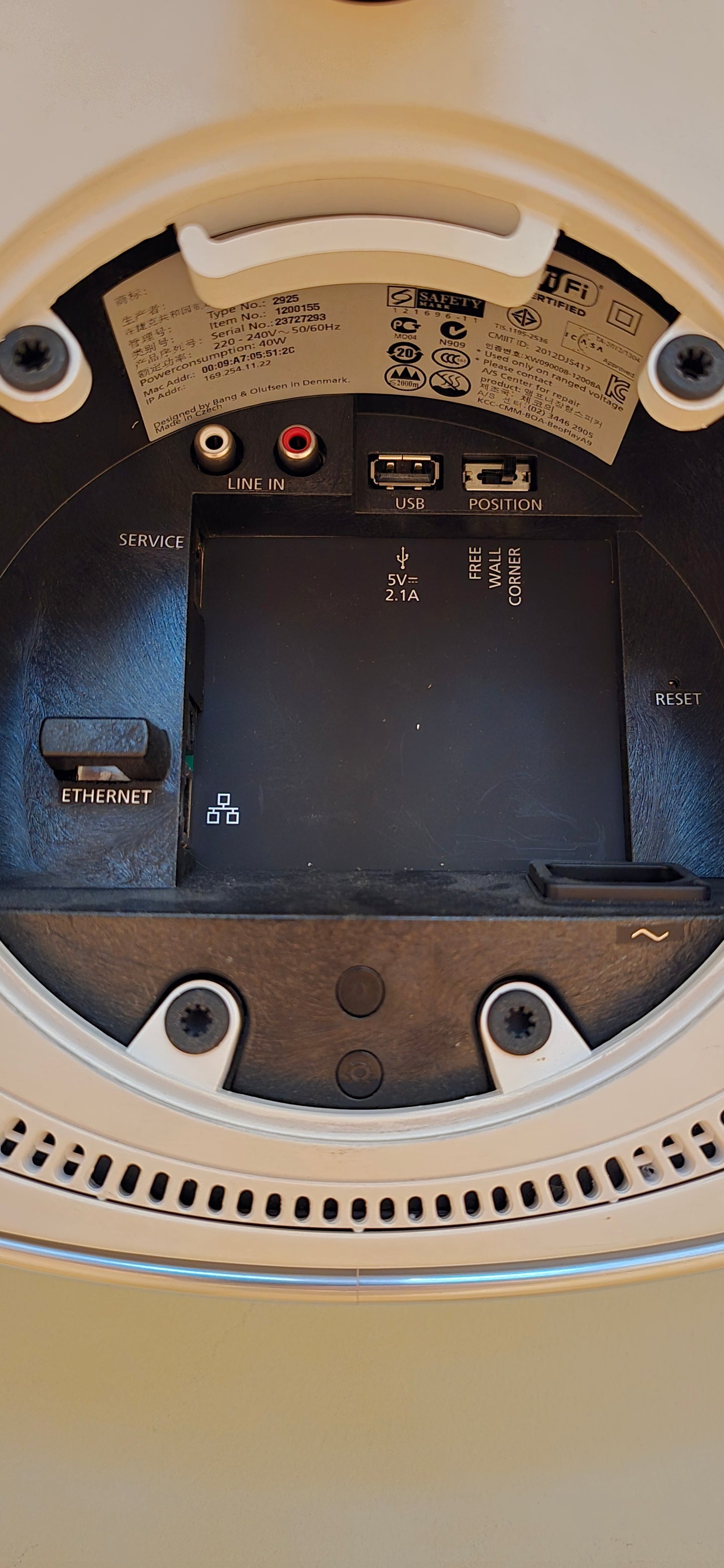 Bang & Olufsen Beoplay A9 MK1