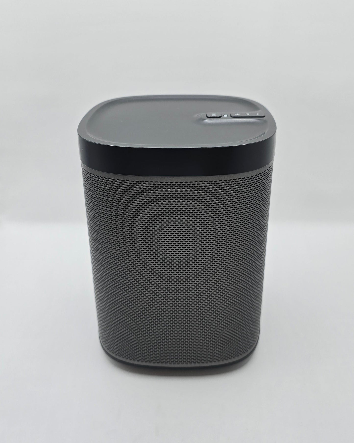 Sonos Play:1 – brukt høyttaler – enkel oppkobling – lite bruksmerker