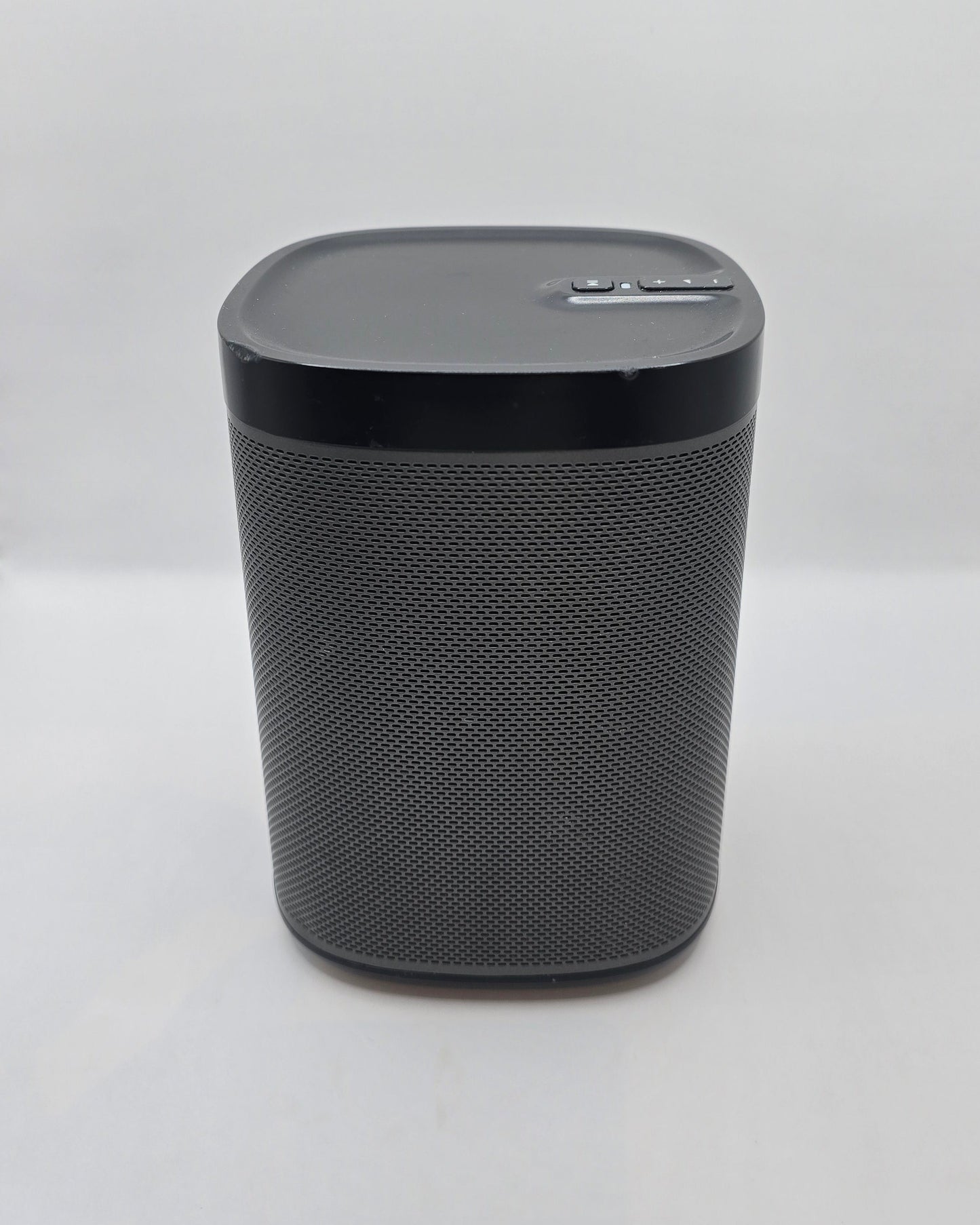 Sonos Play:1 – brukt høyttaler – stabil WiFi – en del bruksmerker