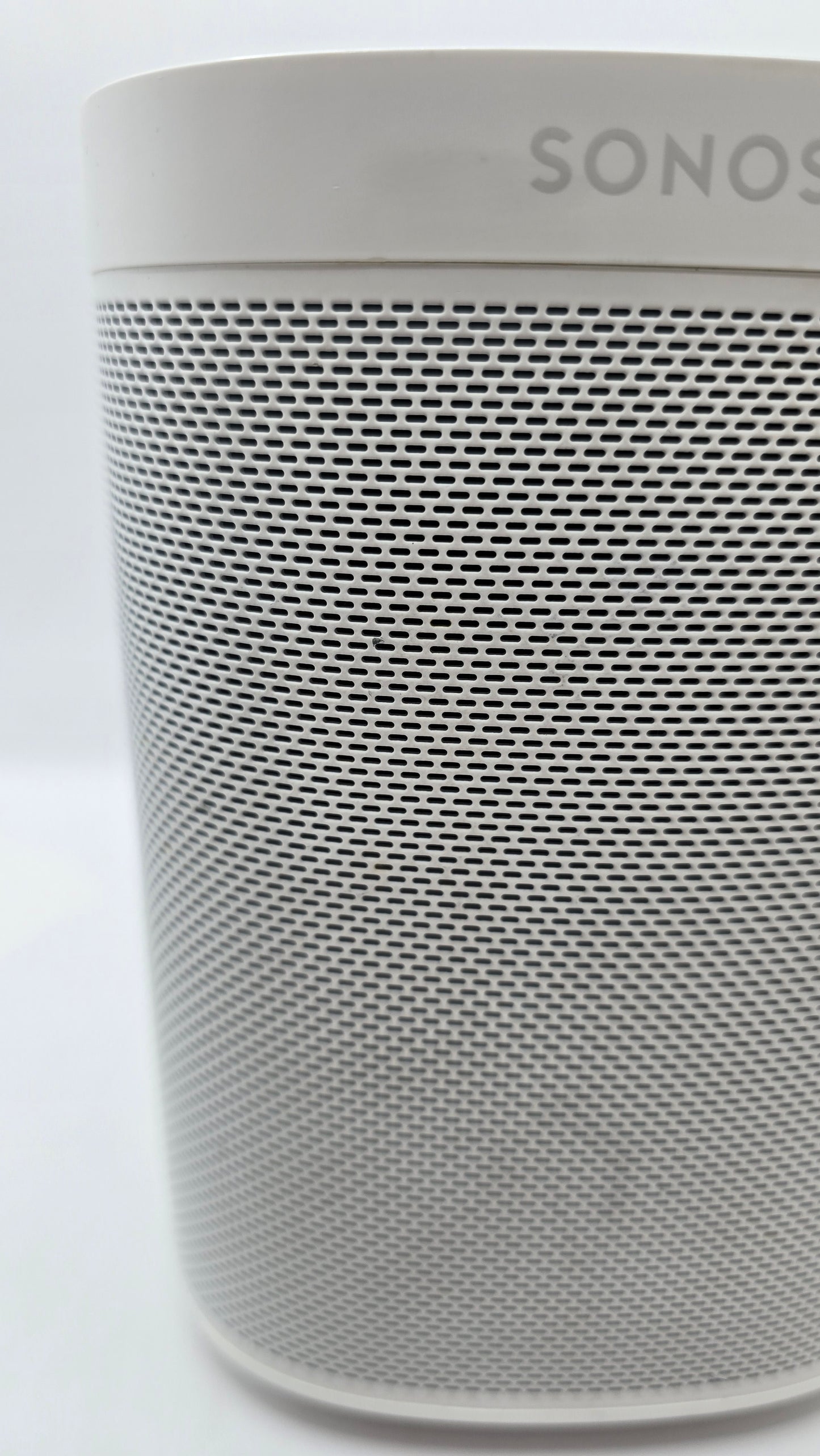 Sonos One Gen 1 – brukt WiFi-høyttaler – en del bruksmerker