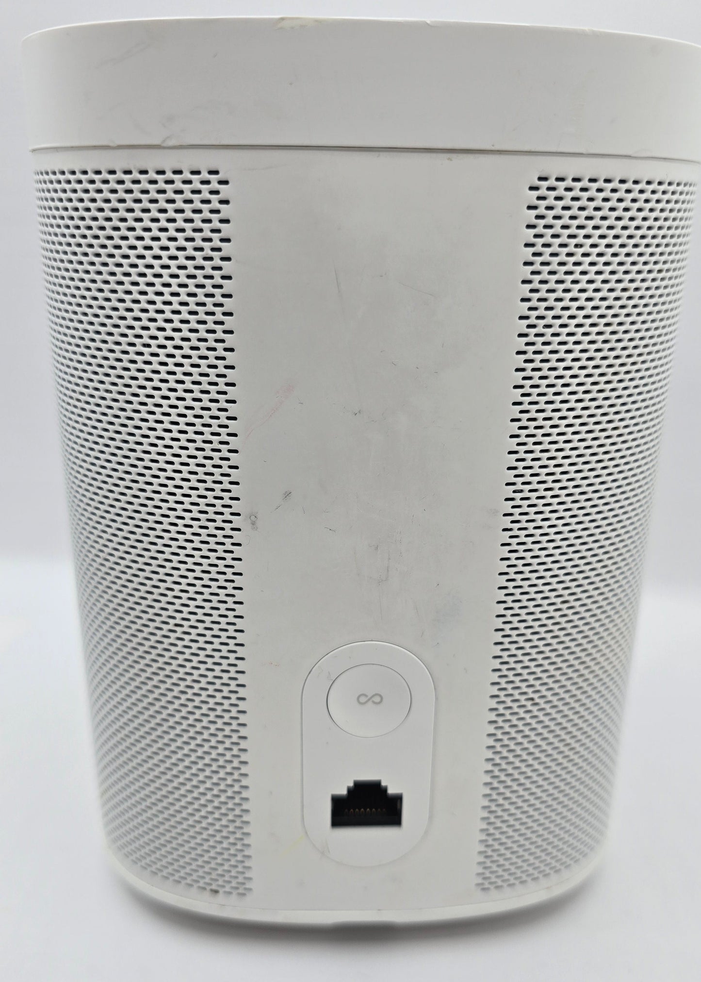 Sonos One Gen 1 – brukt WiFi-høyttaler – en del bruksmerker