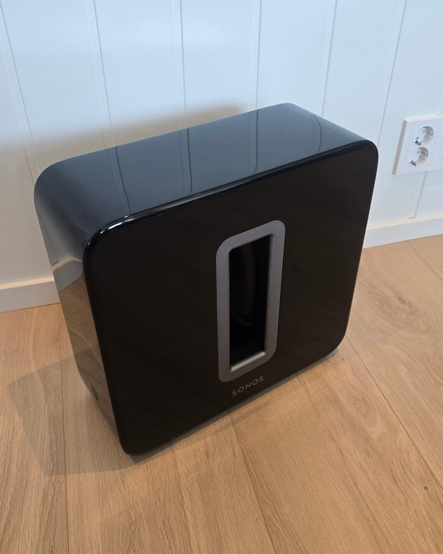 Sonos Sub Gen 2 – brukt subwoofer – en del bruksmerker