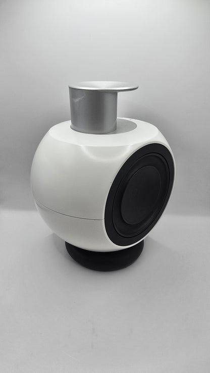 Bang & Olufsen BeoLab 3 MKII – brukte aktive høyttalere – delvis rep objekt (sett)
