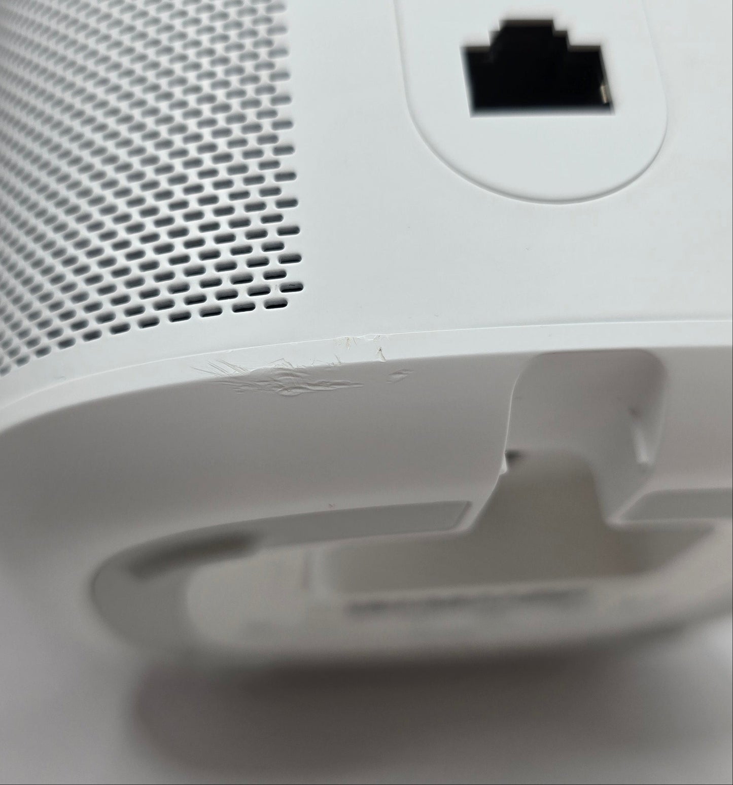 Sonos One Gen 1 – brukt smarthøyttaler – få bruksmerker