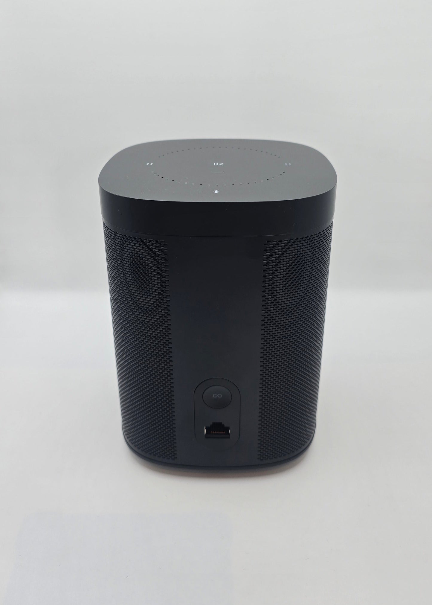 Sonos One Gen 2 – brukt høyttaler – WiFi – stemmestyring – som ny