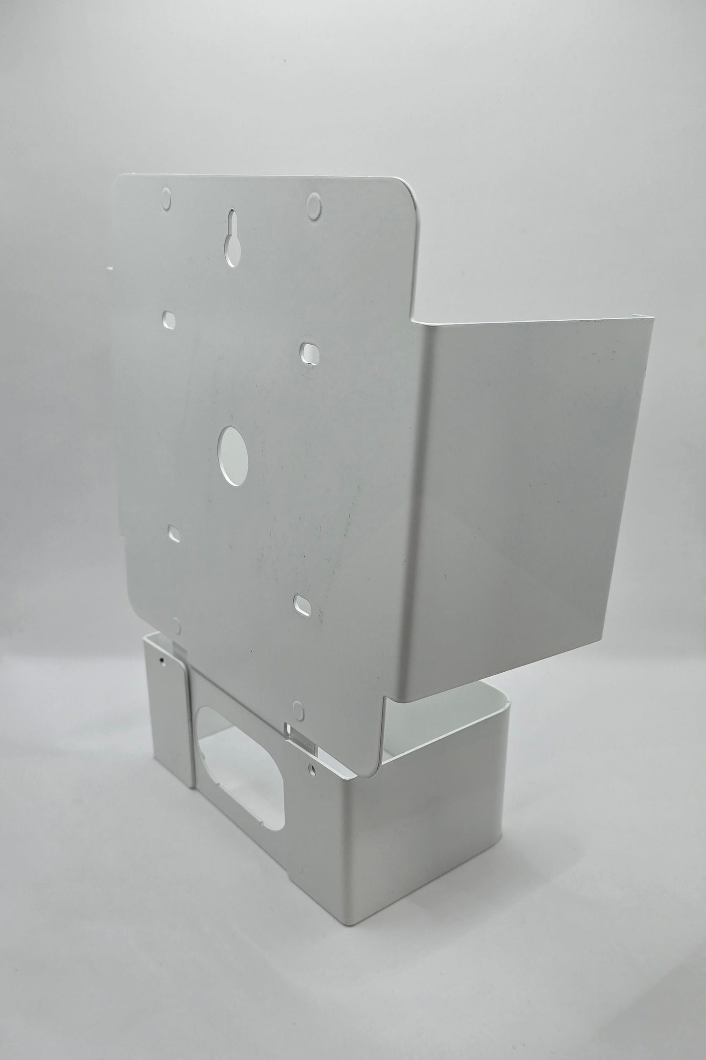 Flexson Wall Mount for Sonos CONNECT:AMP – brukt veggfeste – kabelskjuler – få bruksmerker