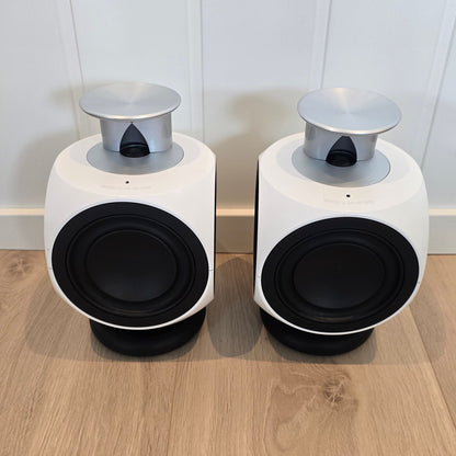 Bang & Olufsen BeoLab 3 MKII – brukte aktive høyttalere – delvis rep objekt (sett)