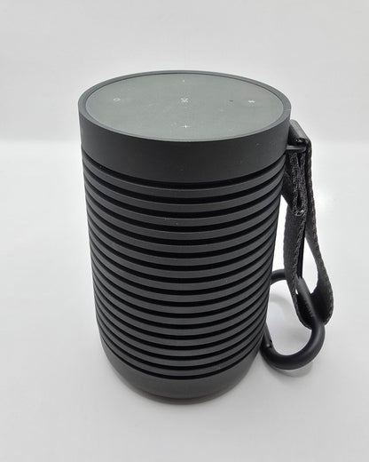 B&O Beosound Explore – brukt trådløs høyttaler – IP67 – noen bruksmerker