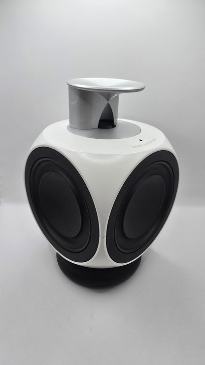 Bang & Olufsen BeoLab 3 MKII – brukte aktive høyttalere – delvis rep objekt (sett)