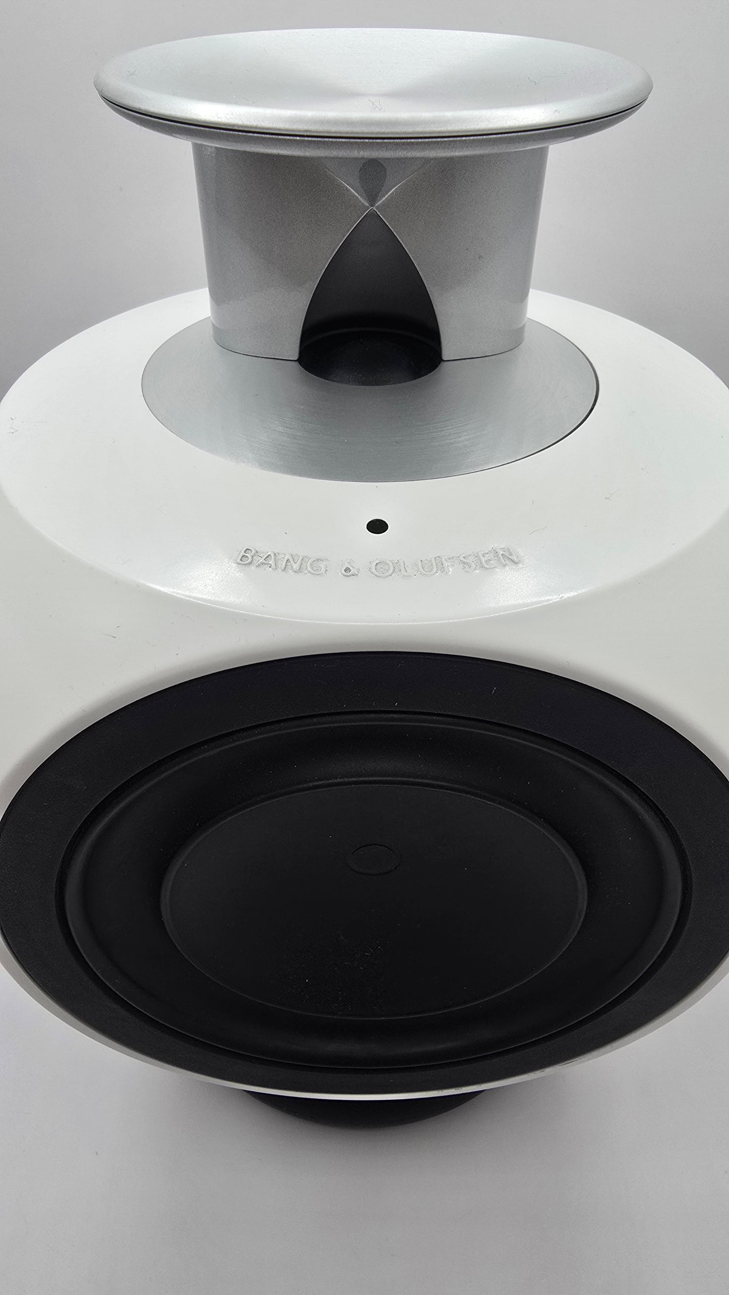 Bang & Olufsen BeoLab 3 MKII – brukte aktive høyttalere – delvis rep objekt (sett)