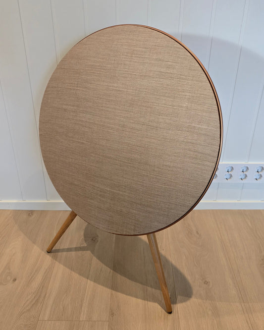 Bang & Olufsen Beoplay A9 MK4 – brukt høyttaler – trådløs designhøyttaler – meget pen