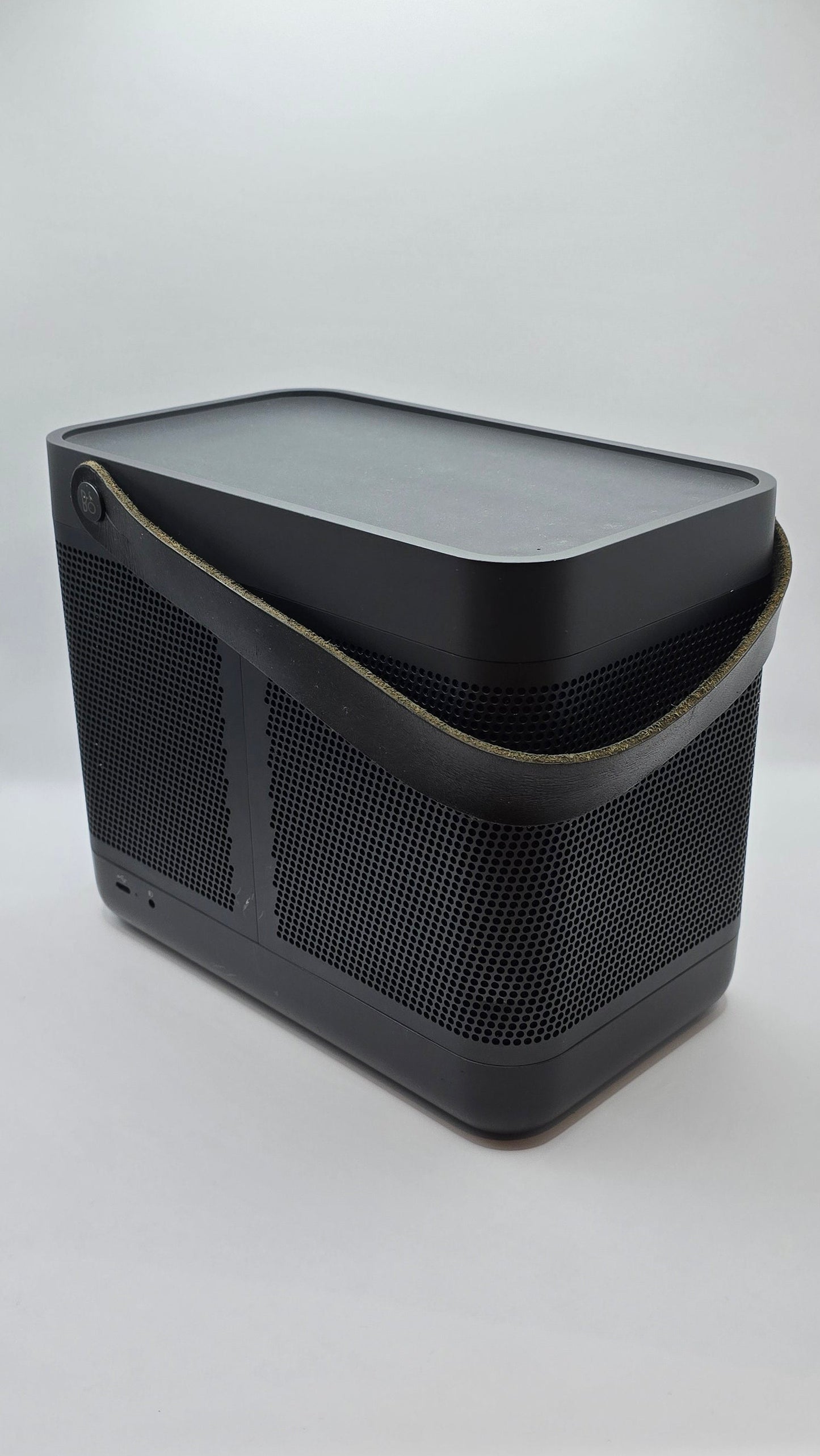 Bang & Olufsen Beolit 20 (4502)