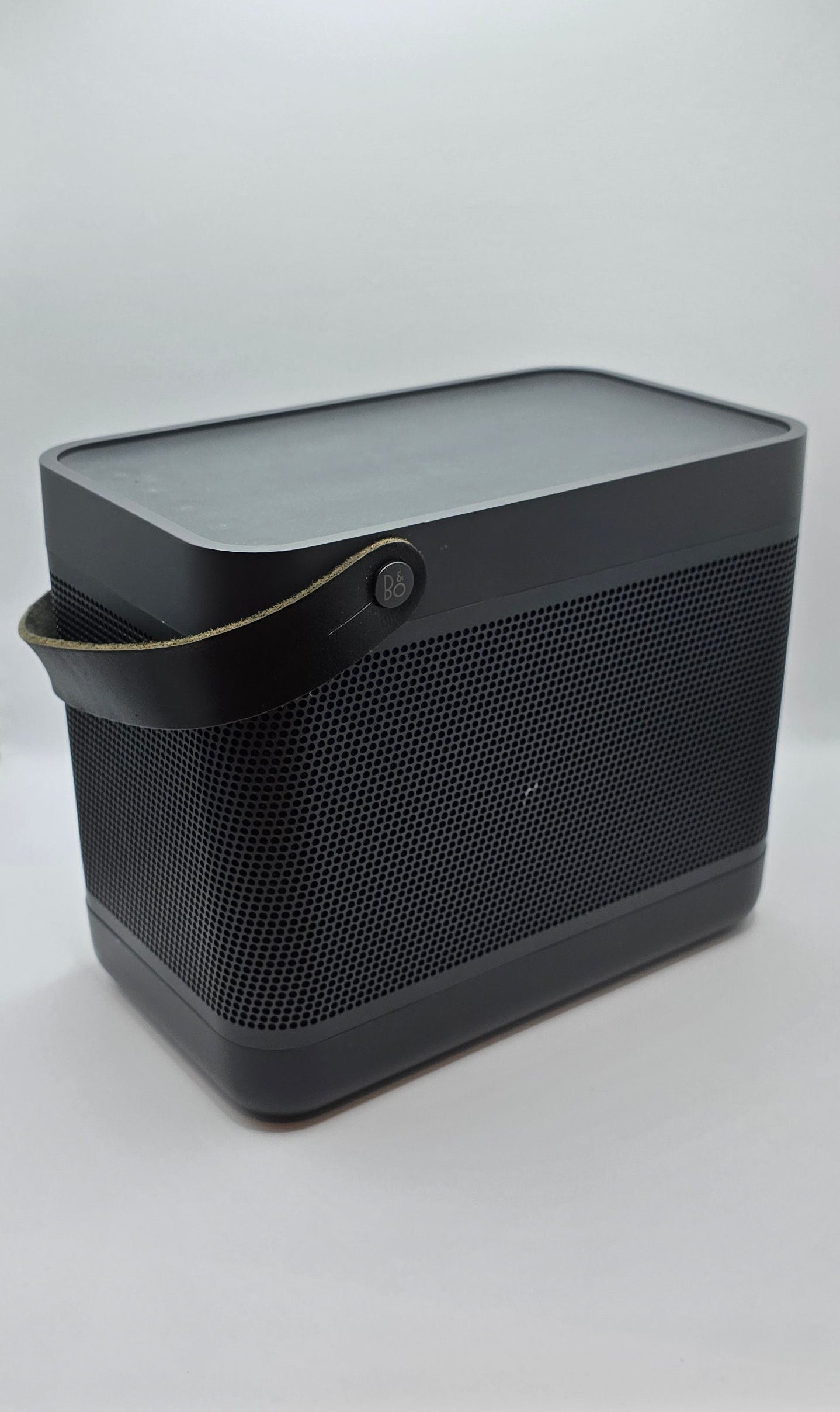 Bang & Olufsen Beolit 20 (4502)