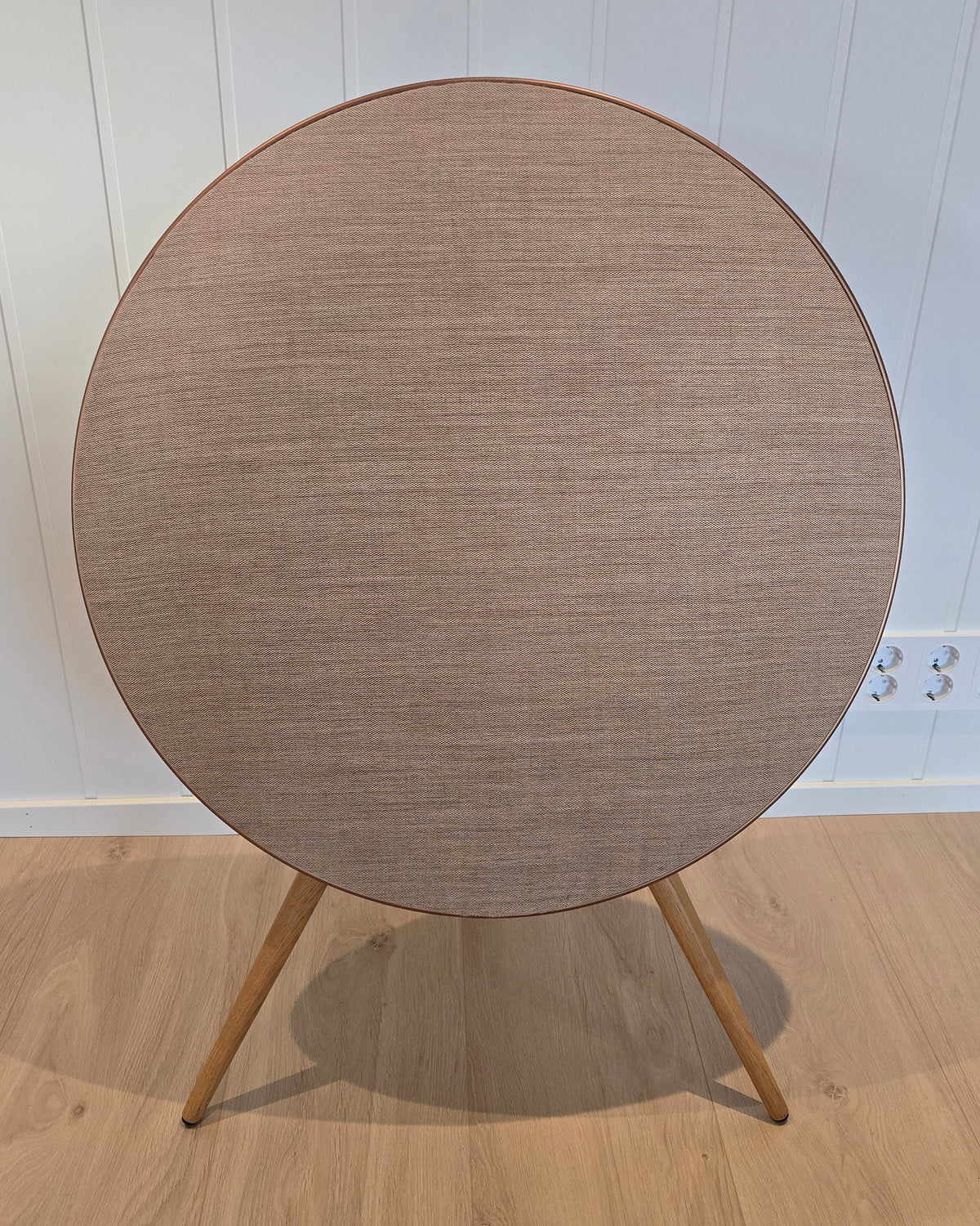 Bang & Olufsen Beoplay A9 MK4 – brukt høyttaler – trådløs designhøyttaler – meget pen