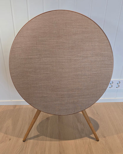 Bang & Olufsen Beoplay A9 MK4 – brukt høyttaler – trådløs designhøyttaler – meget pen