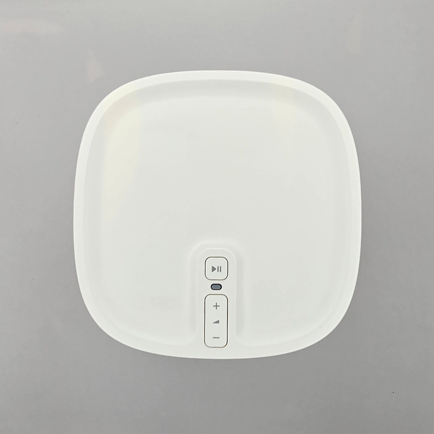 Sonos Play:1 – brukt høyttaler – plassbesparende – noe bruksmerker