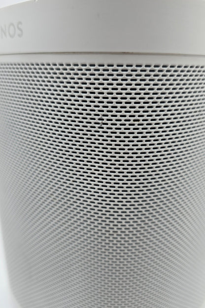 Sonos One Gen 1 – brukt WiFi-høyttaler – en del bruksmerker