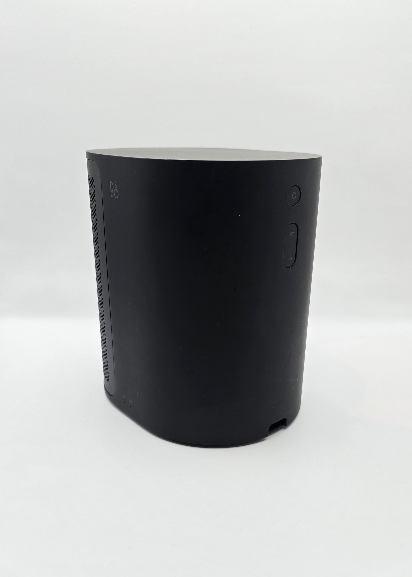 Bang & Olufsen Beoplay M3 (6669)