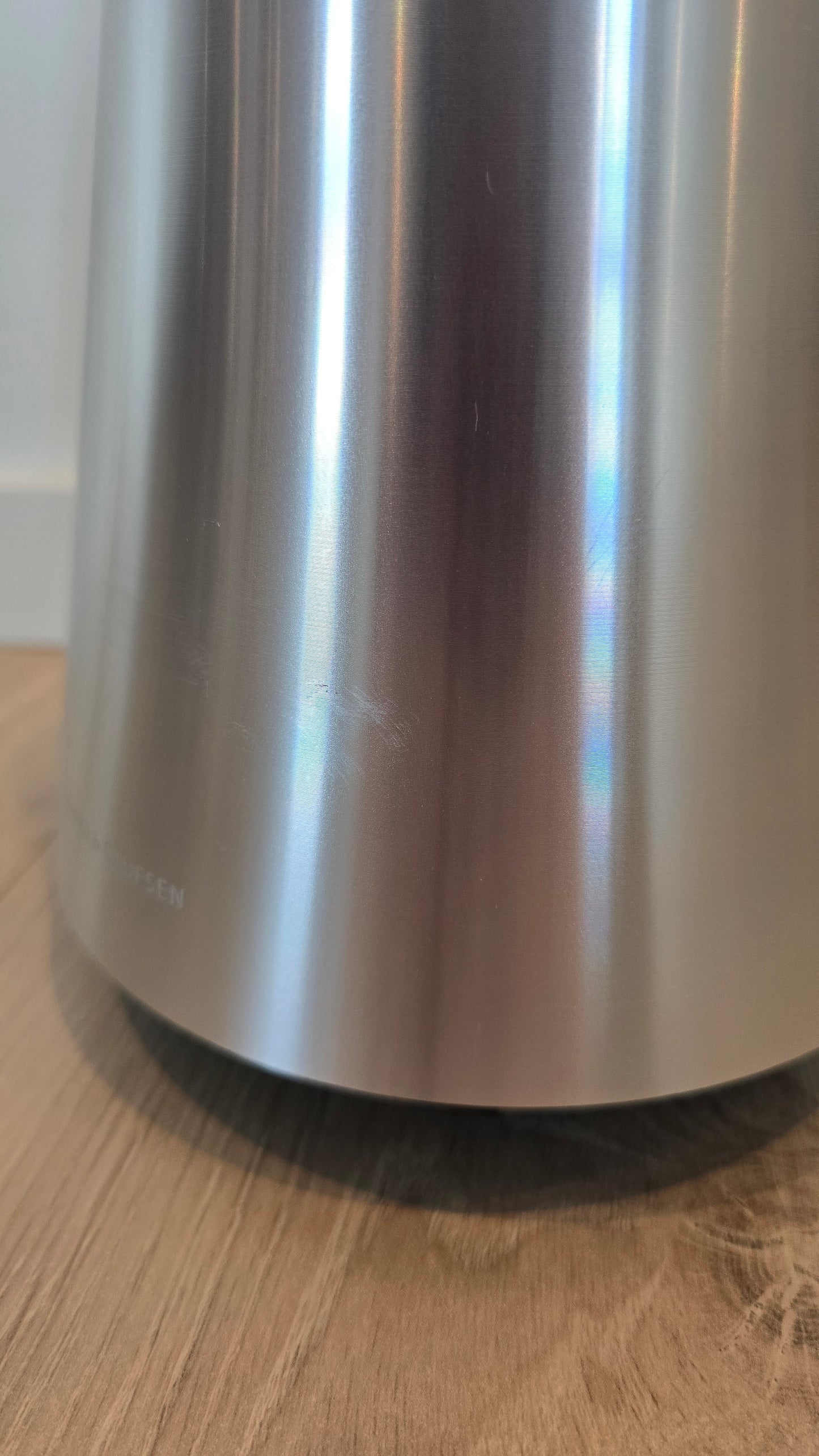 Bang & Olufsen Beosound 1 – brukt trådløs høyttaler – få bruksmerker