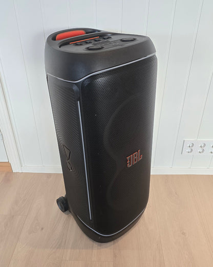 JBL PartyBox 720 – brukt kraftig partyhøyttaler – 800W – Bluetooth – lysshow