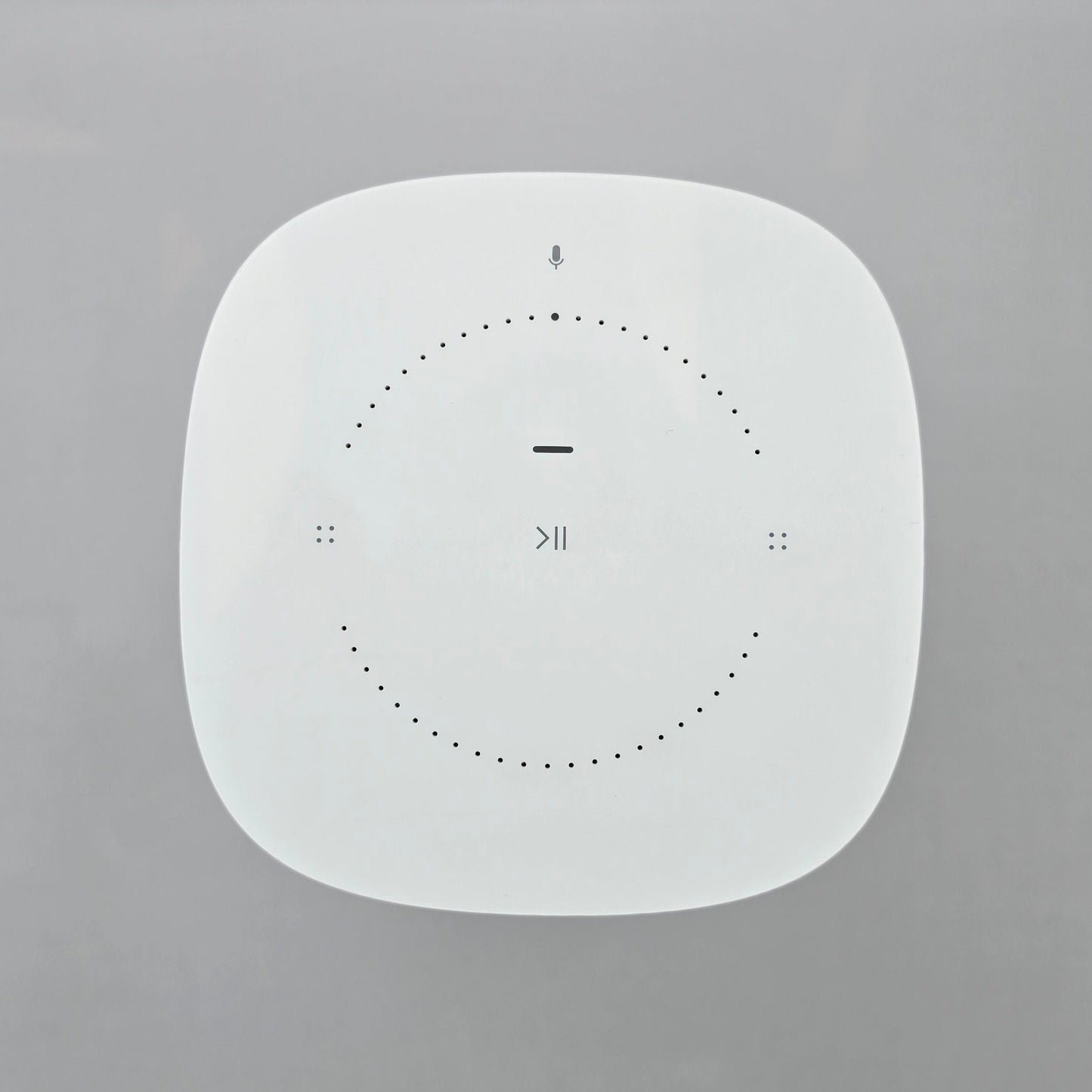 Sonos One Gen 1 – brukt smarthøyttaler – få bruksmerker