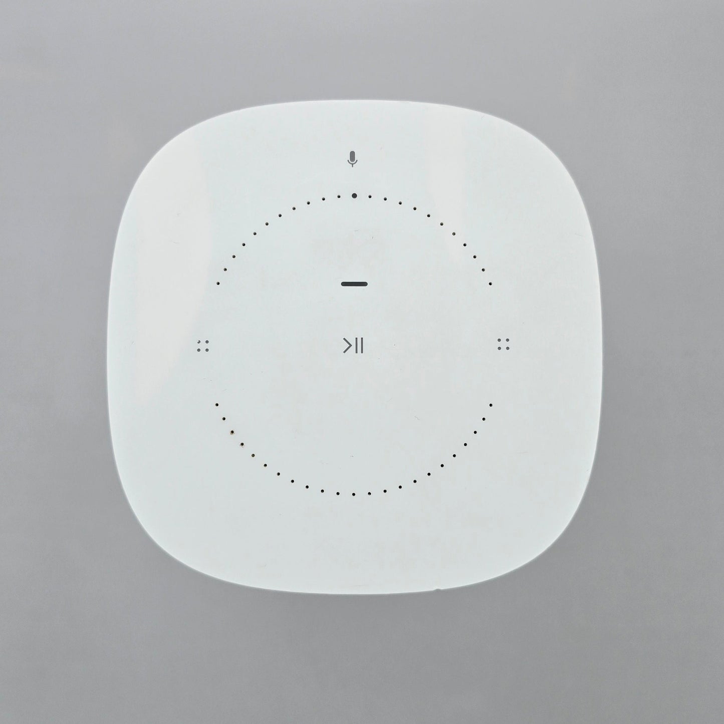 Sonos One Gen 1 – brukt WiFi-høyttaler – en del bruksmerker